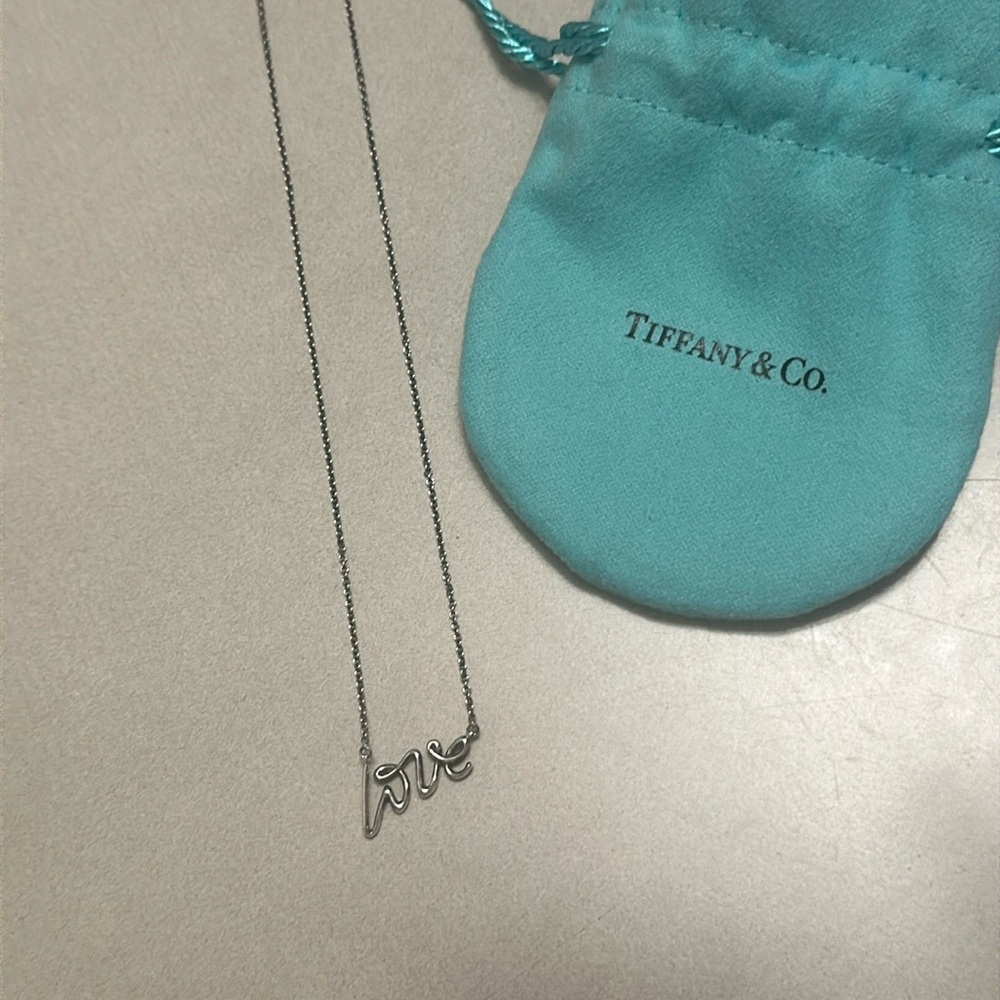 Tiffany & Co Paloma’s Graffiti Love necklace in sterling silver